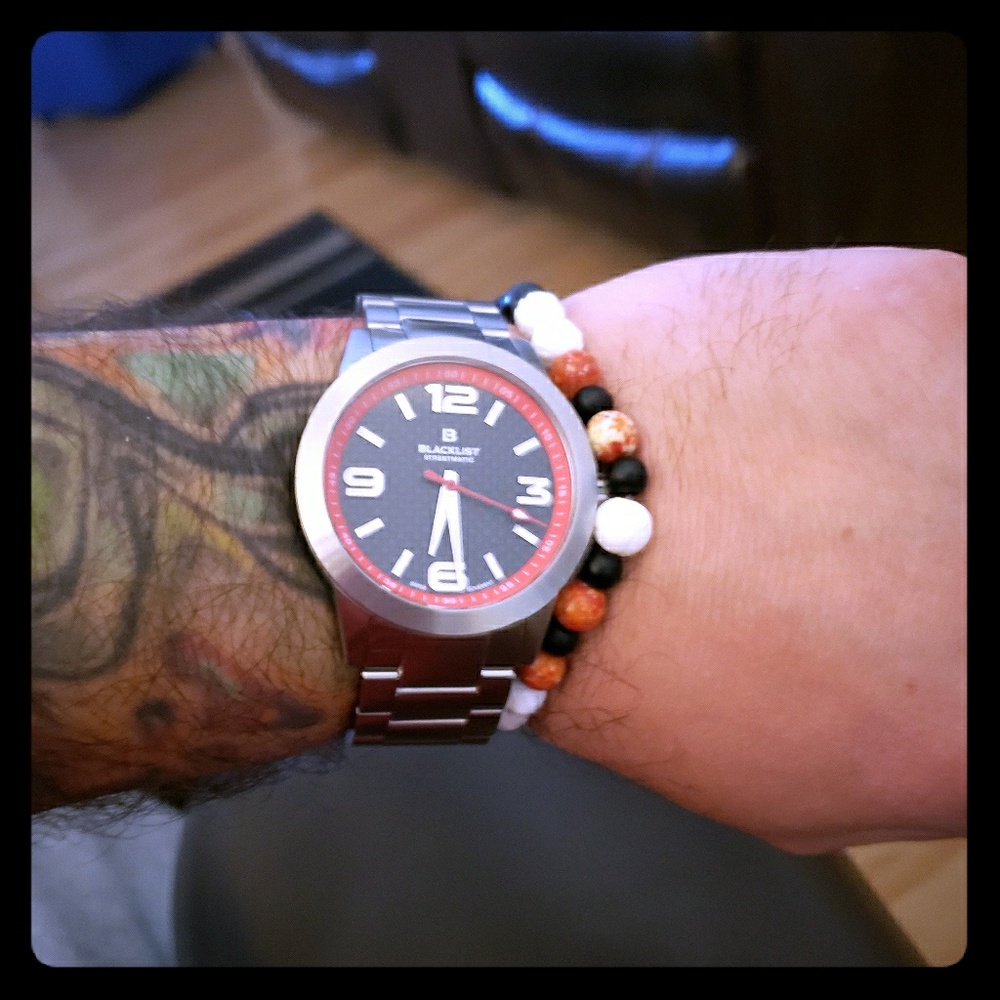 Blacklist quartz watch